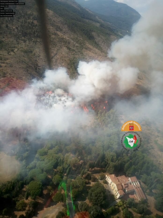 incendio, poligono Prato