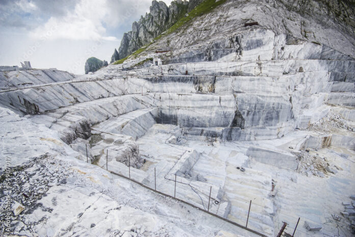 Si allarga l'inchiesta sulla mafia alle cave