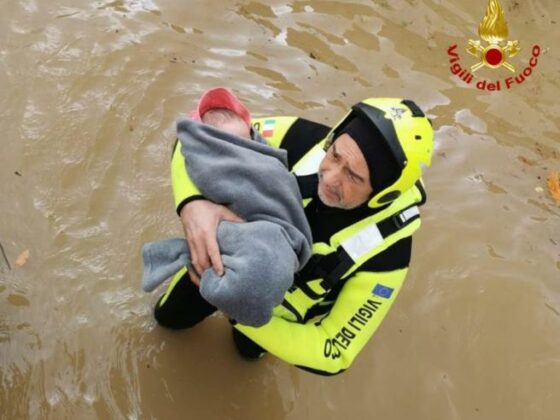 Notizie dalla Piana – Ad un anno dall’alluvione, il rimpasto di Campi Bisenzio e il dopo salmonellosi a scuola