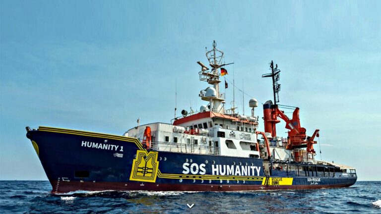 Humanity 1 con 195 migranti, "Marina di Carrara troppo lontana"