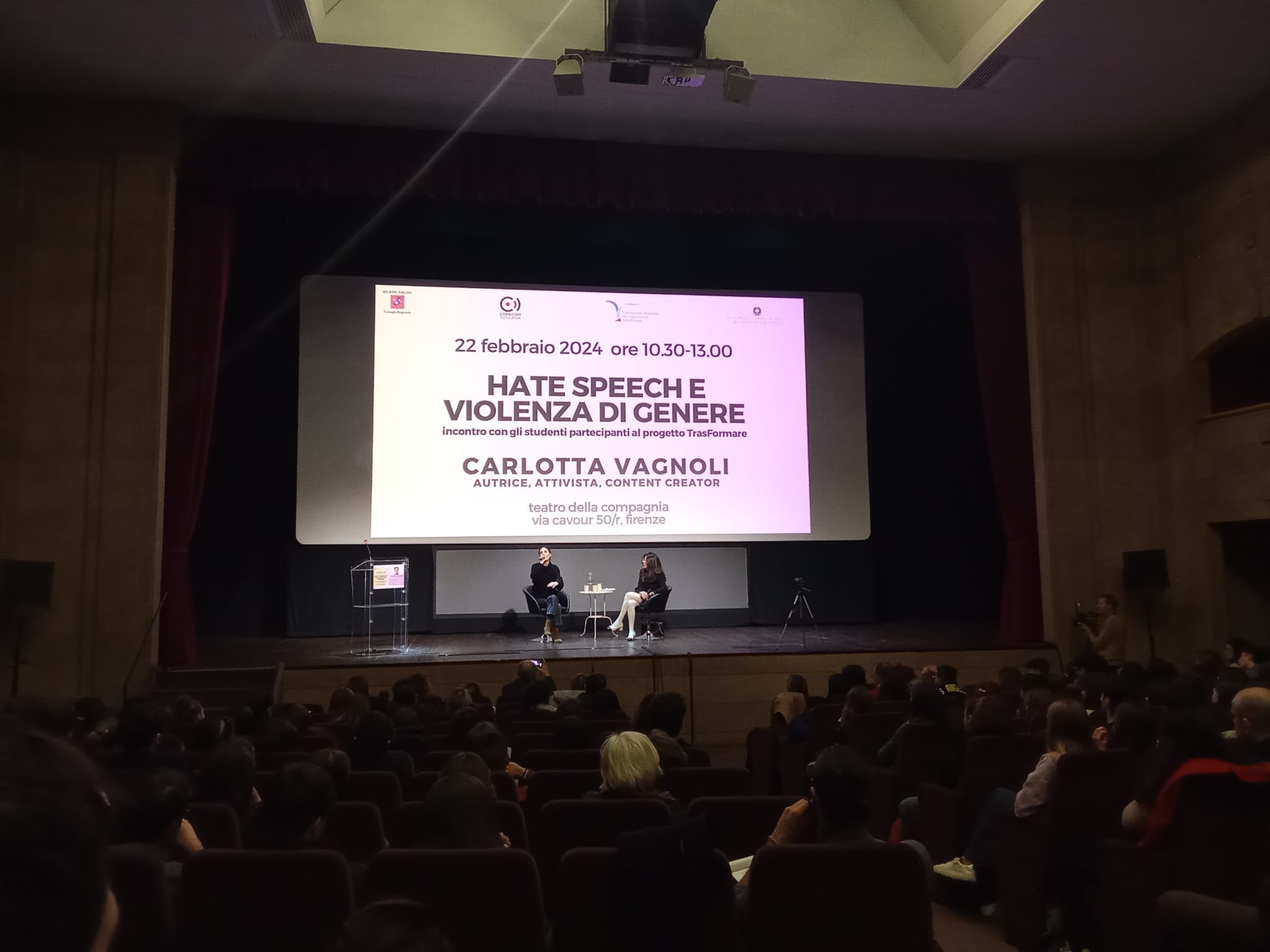 ‘Hate speech e violenza di genere’: l'attivista Carlotta Vagnoli incontra 300 studenti dei licei toscani